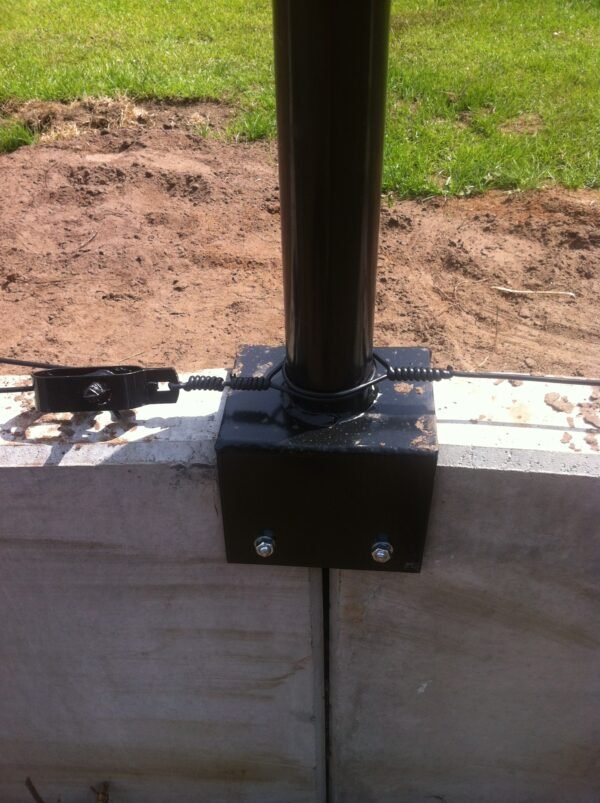Palen keerwand met opgelast L-profiel