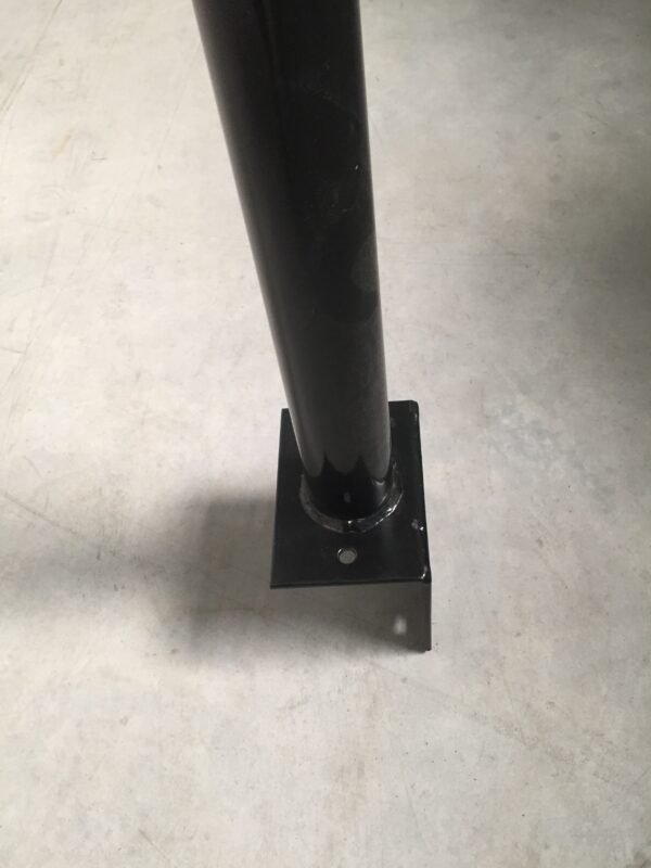 Palen keerwand met opgelast L-profiel