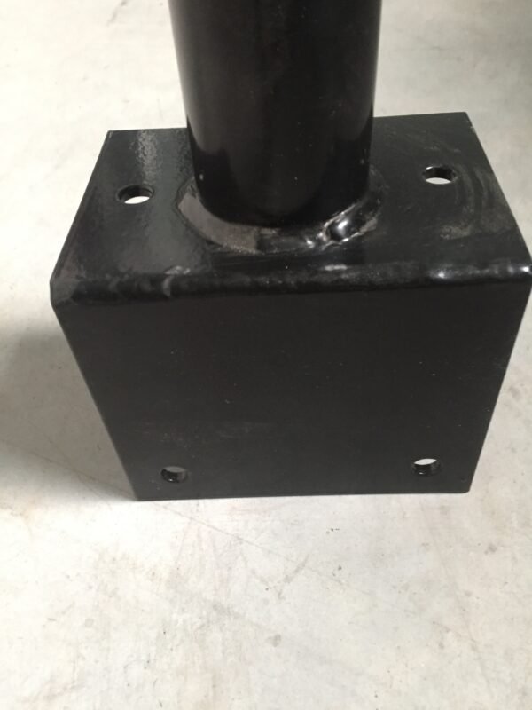 Palen keerwand met opgelast L-profiel