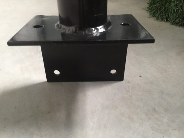 Palen keerwand met opgelast L-profiel