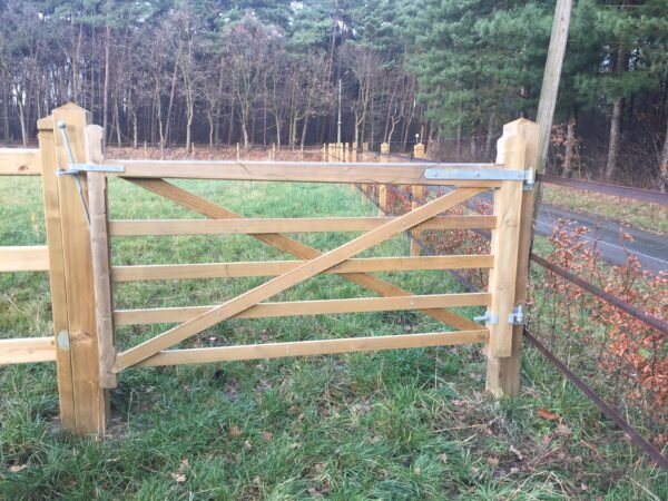 Farm gate 150 BREED