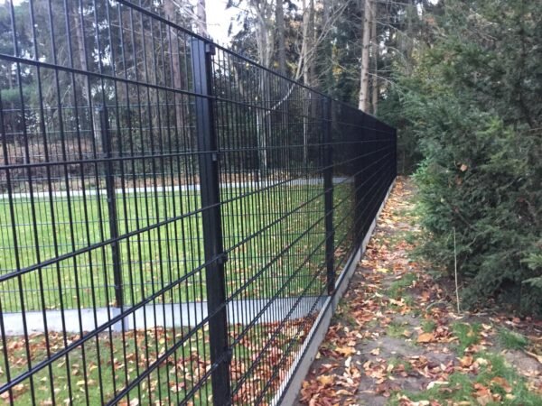Dubbelstaalmat met betonplaat – 25m