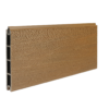 Houten tuinscherm met beton