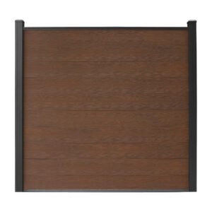 walnoot1.jpg Composiet schutting walnoot